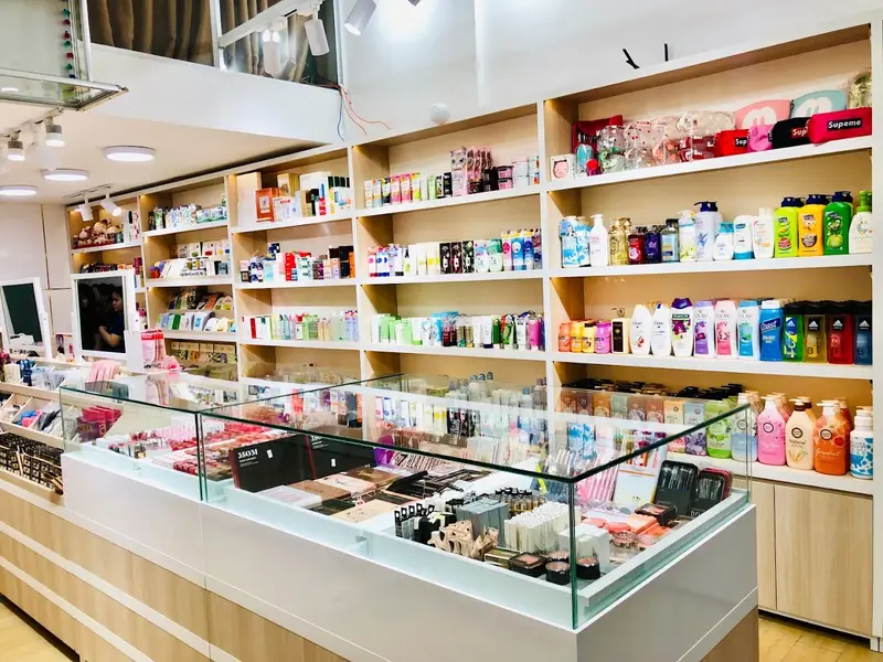 tiệm mỹ phẩm gần đây chính hãng